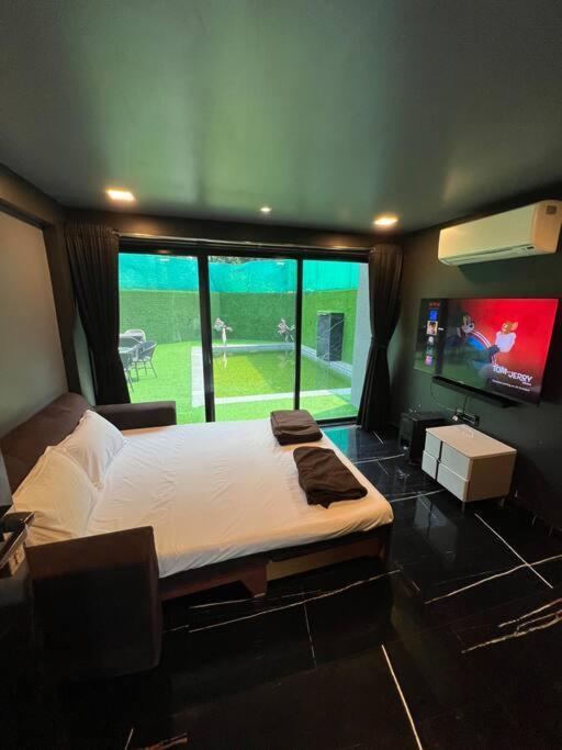 Stayhaven Starmount 4Bhk & Pool مومباي المظهر الخارجي الصورة