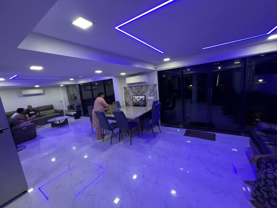 Stayhaven Starmount 4Bhk & Pool مومباي المظهر الخارجي الصورة